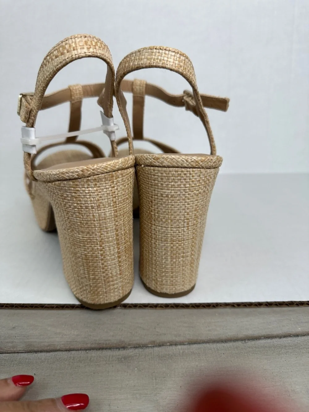 Braided T-Strap Platform‎ Sandals in Tan